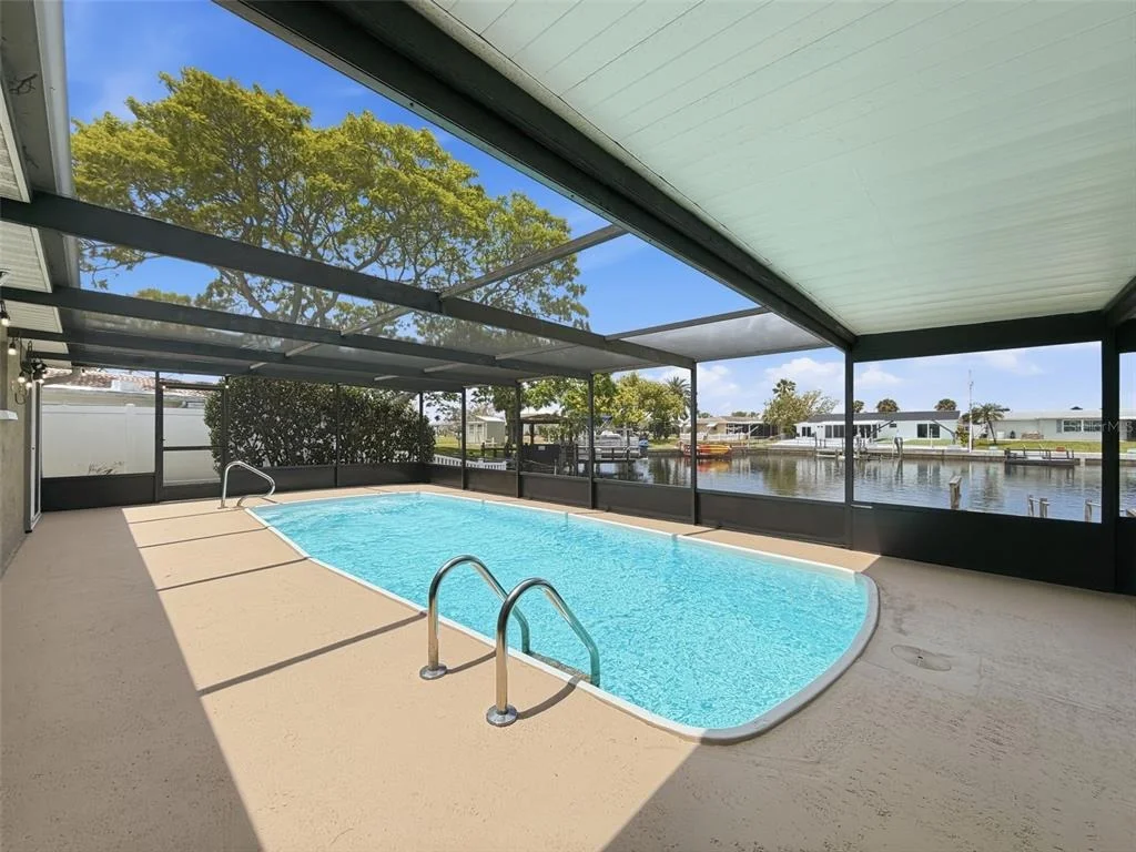 Photo of 12735 1ST ISLE