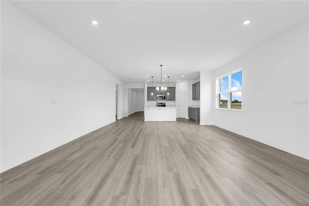 Photo of 1112 BANFF DRIVE NE