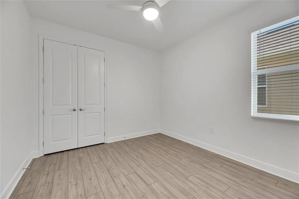 Photo of 923 SIGNET DRIVE