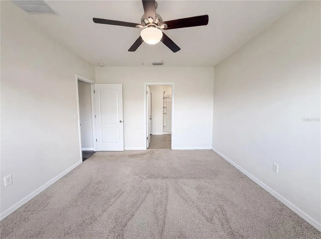 Photo of 16415 TREASURE POINT DRIVE