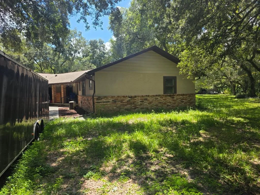 Photo of 10576 S US HIGHWAY 301
