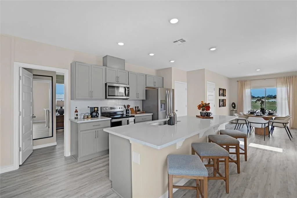 Photo of 1738 HUMMINGBIRD ROAD