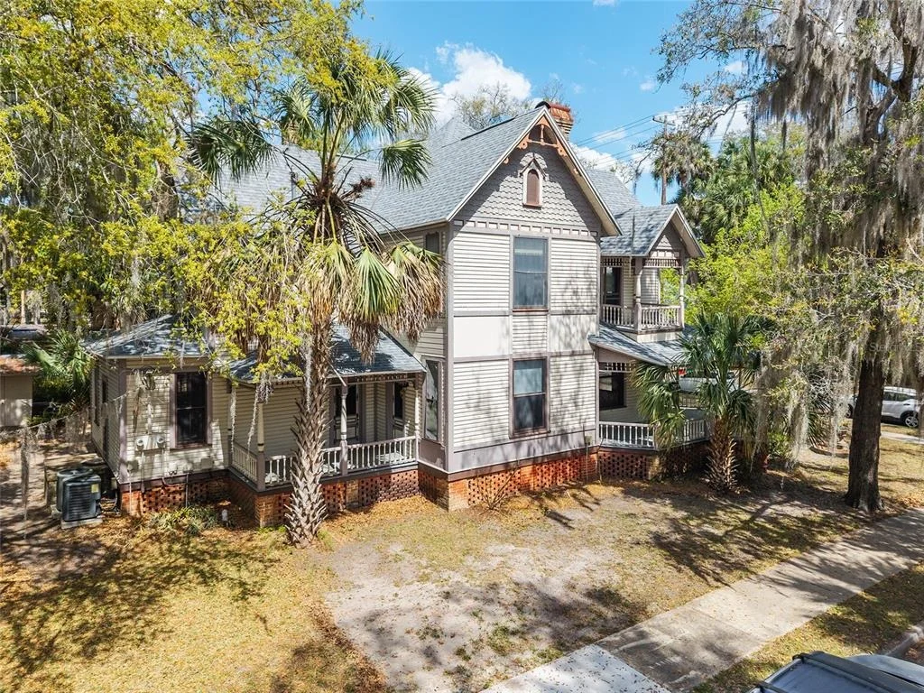 Photo of 306 NE 3RD STREET