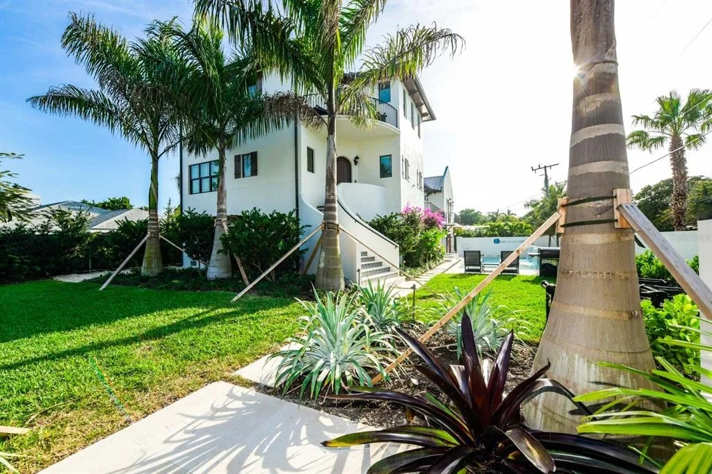 Photo of 340 JACKSON DRIVE