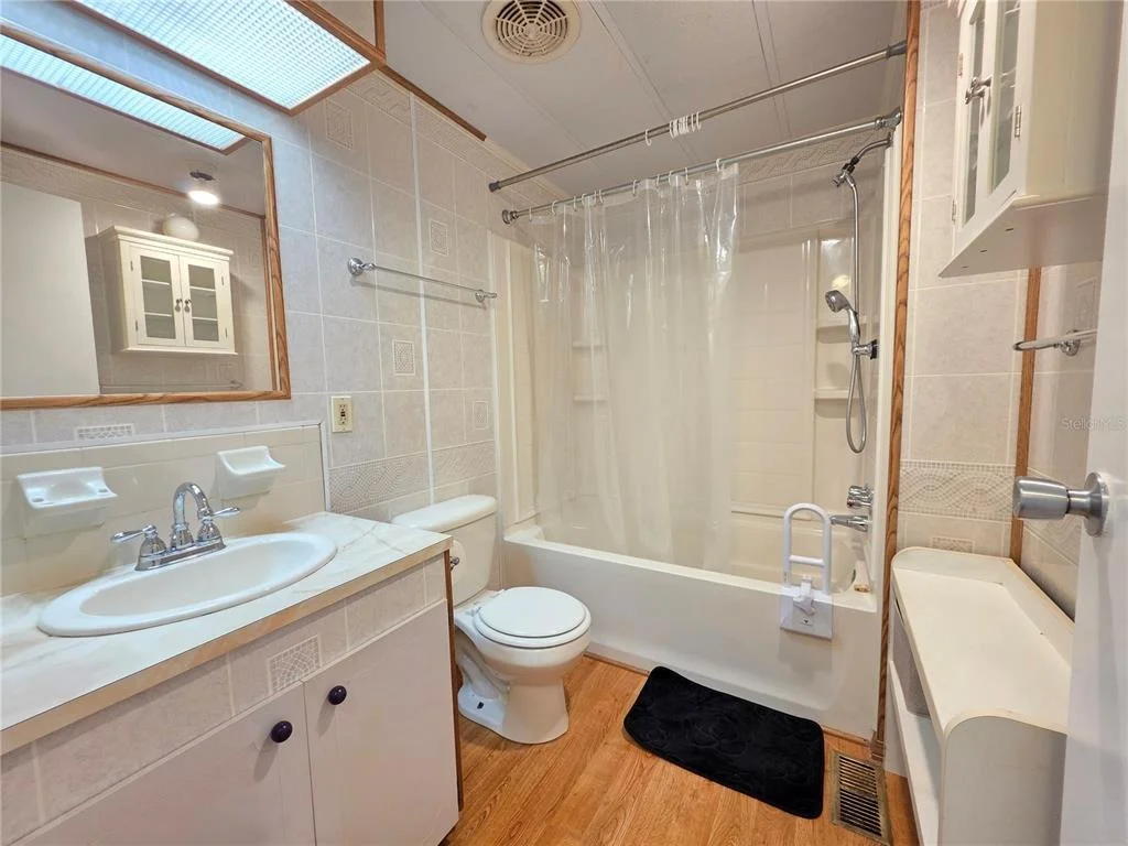 Photo of 8027 EASTERN CIRCLE DRIVE