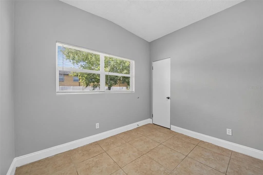 Photo of 4001 MONARCH DRIVE