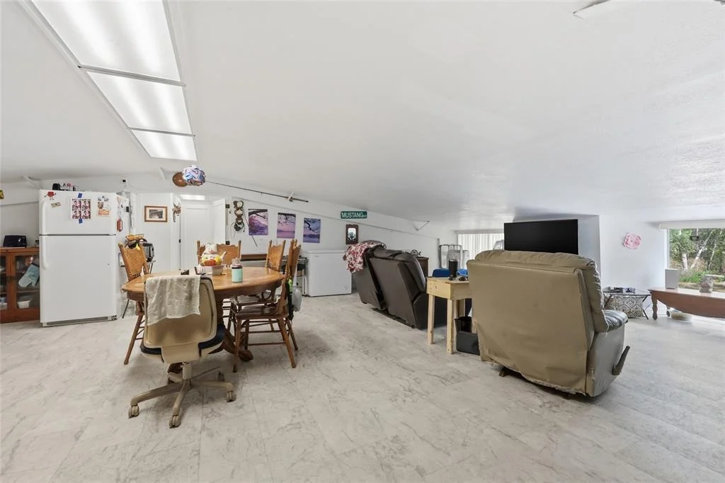 Photo of 401 SE FALCON ROAD