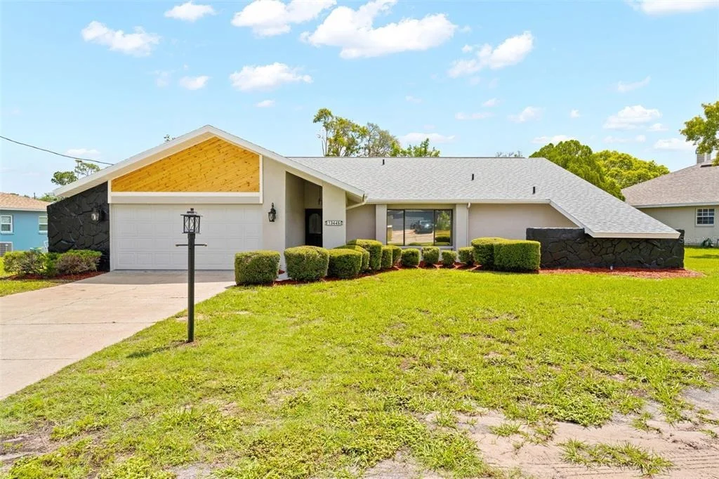 Photo of 13445 BANNER ROAD
