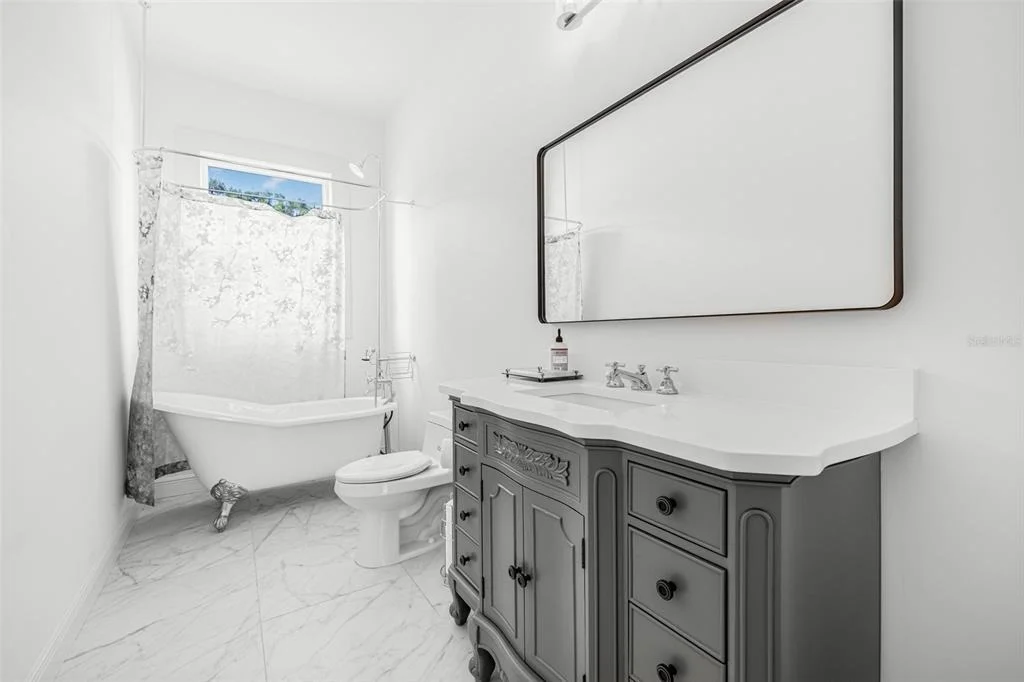 Photo of 8843 KENTON ROAD