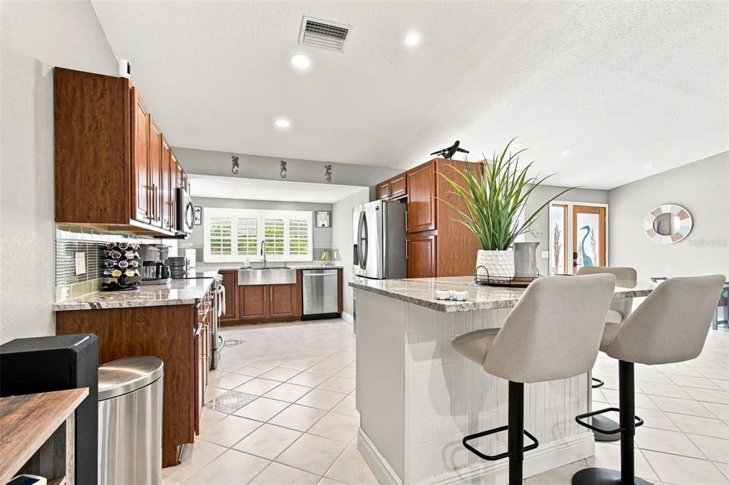 Photo of 201 LAGOON DRIVE