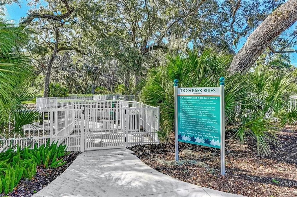 Photo of 10934 SAND PINE LANE