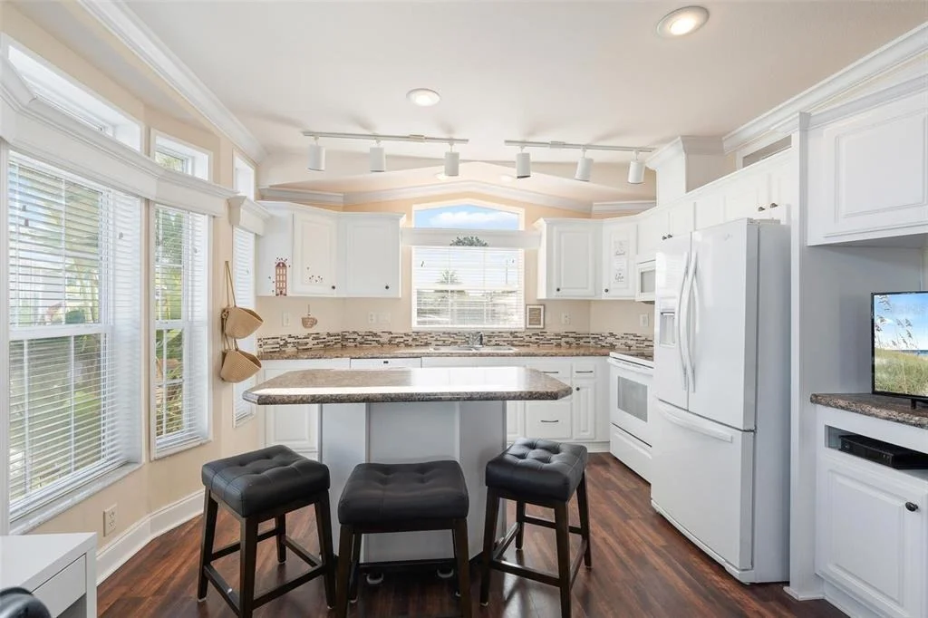 Photo of 2411 CITRUS TREE ROAD