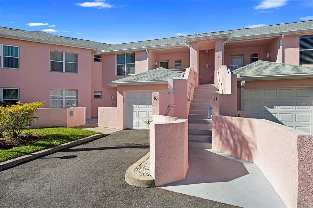 Photo of Unit 10 at 4220 PINEBROOK CIRCLE