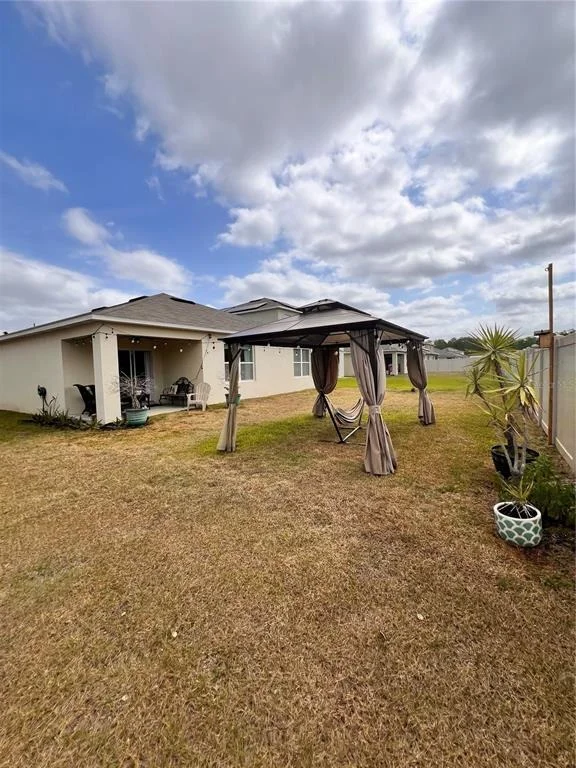 Photo of 1267 IGUANA LOOP