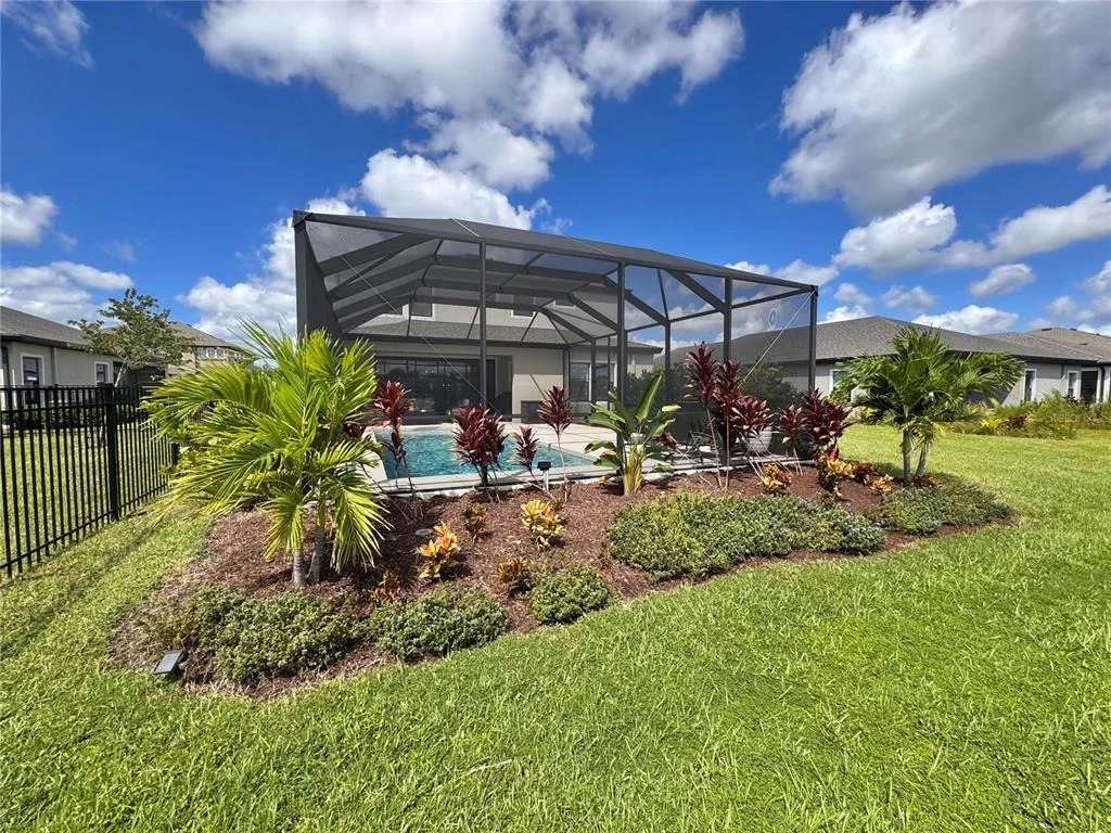 Photo of 7424 RHUBARB DRIVE