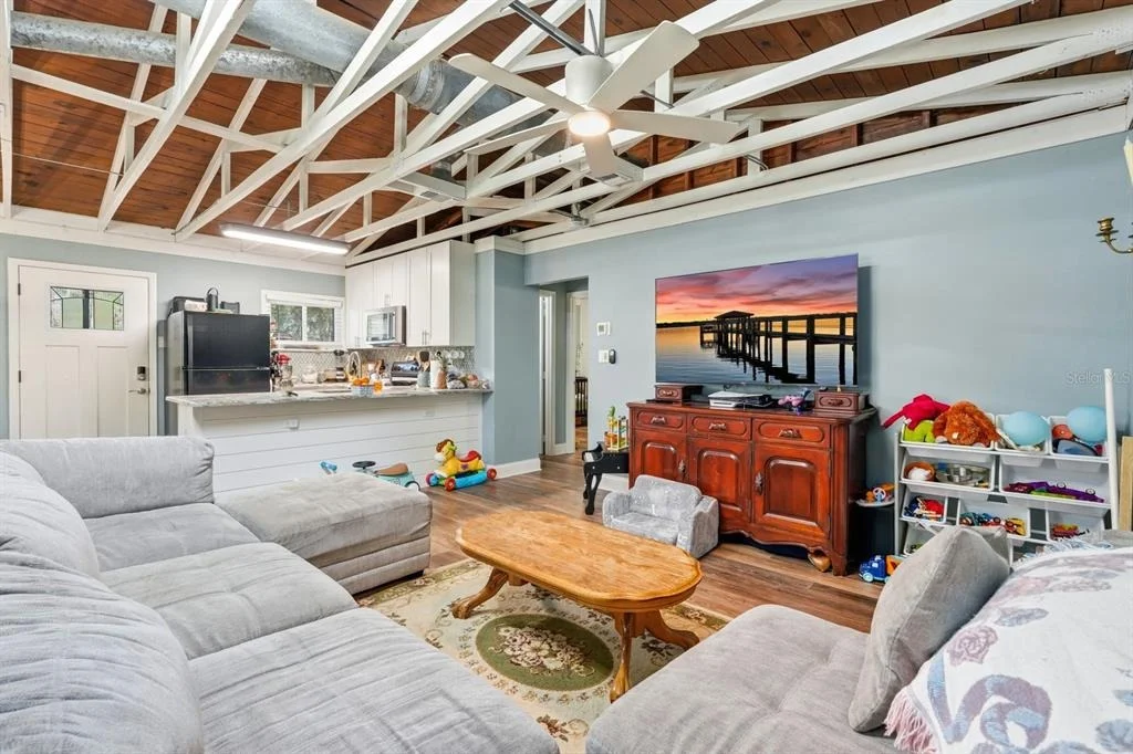 Photo of 6595 COLLIER ROAD