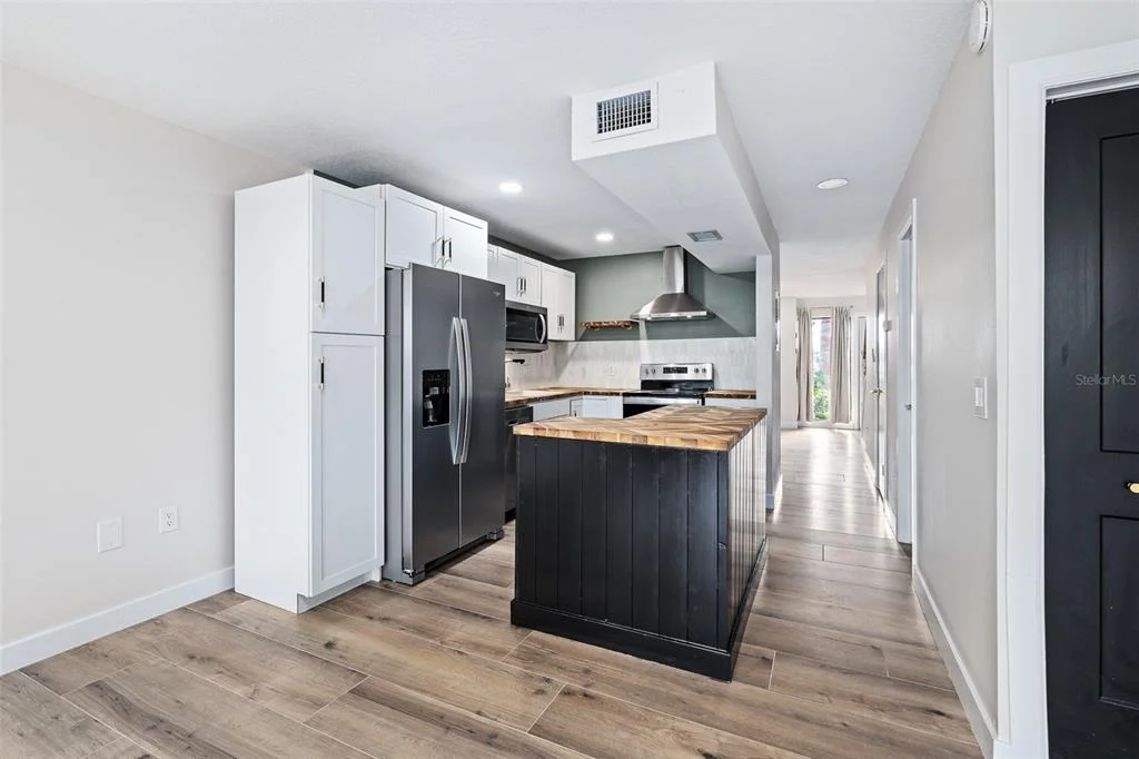 Photo of Unit UT87 at 5500 OCEAN SHORE BOULEVARD
