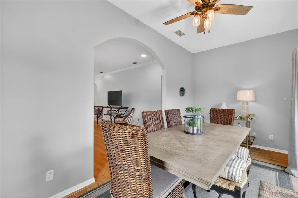Photo of 5304 TREASURE VIEW WAY