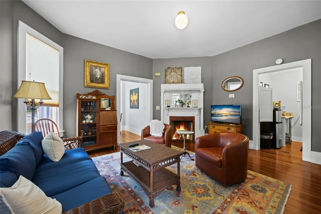 Photo of 205 SE 7TH STREET