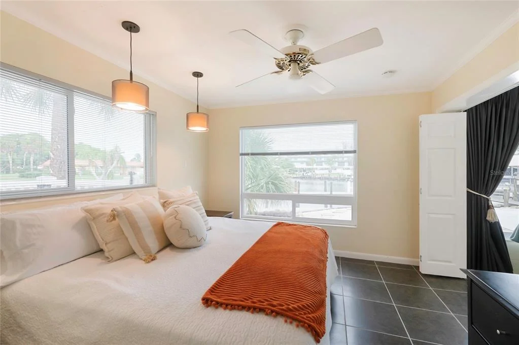 Photo of 4223 ROYAL PALM DRIVE