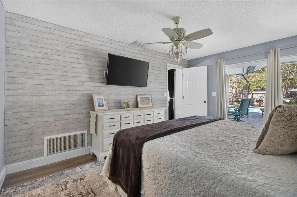 Photo of 10588 139TH WAY