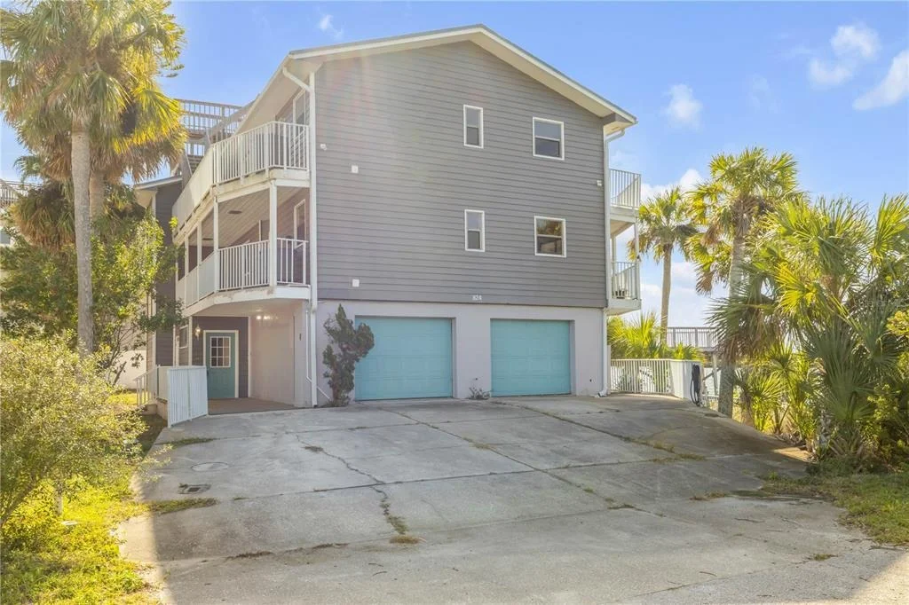 Photo of 824 EEL AVENUE