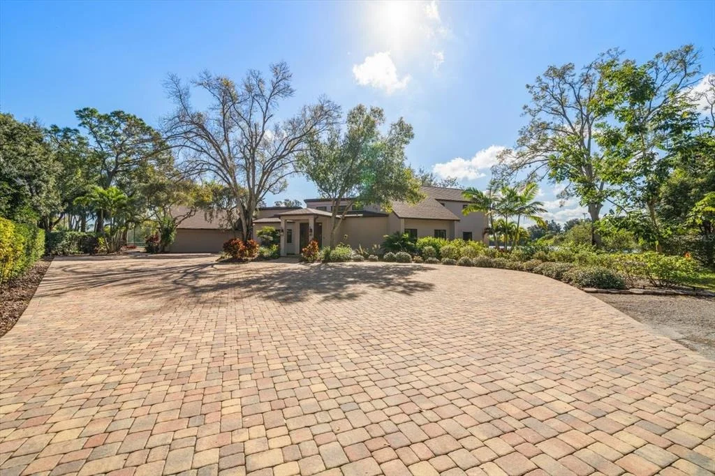 Photo of 2402 PINE HAMMOCK