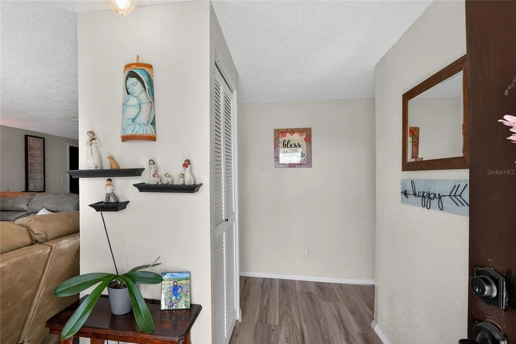 Photo of 6108 FAIRWAY BOULEVARD