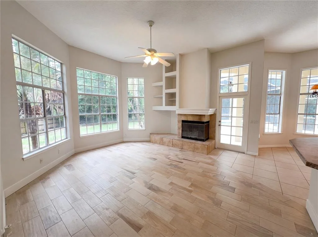 Photo of 680 MACGLENROSS DRIVE