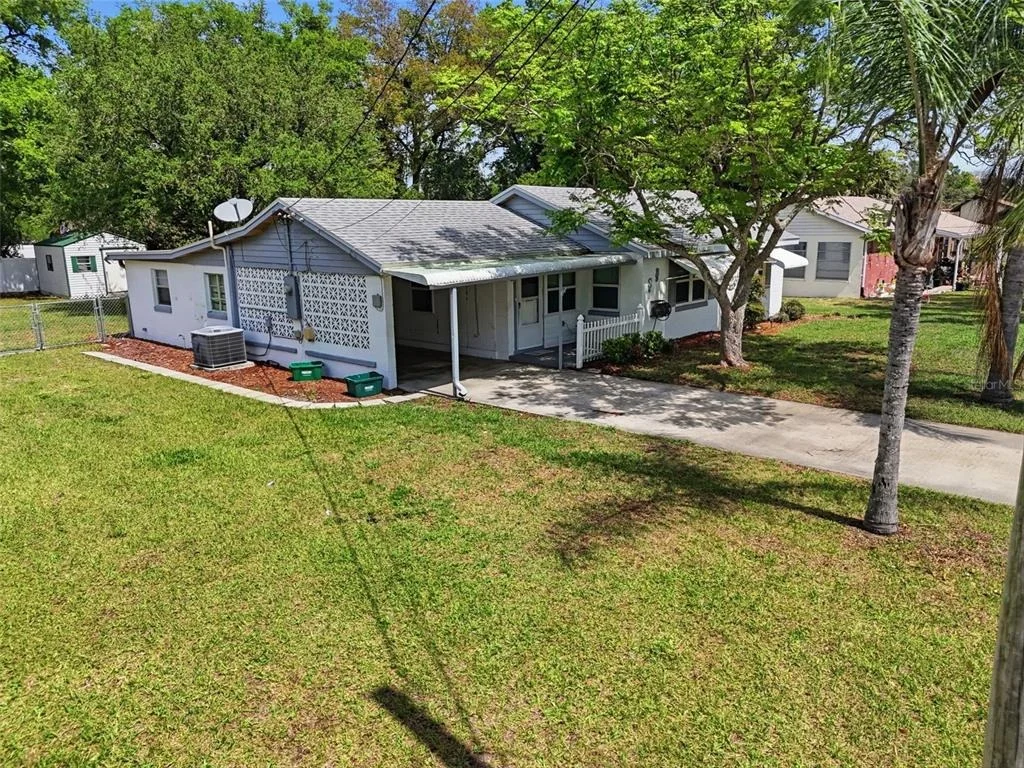 Photo of 8 ANGELES ROAD