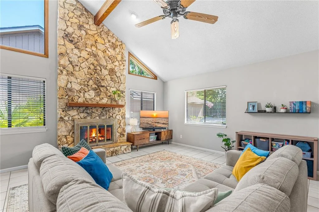 Photo of 285 BAYRIDGE COURT
