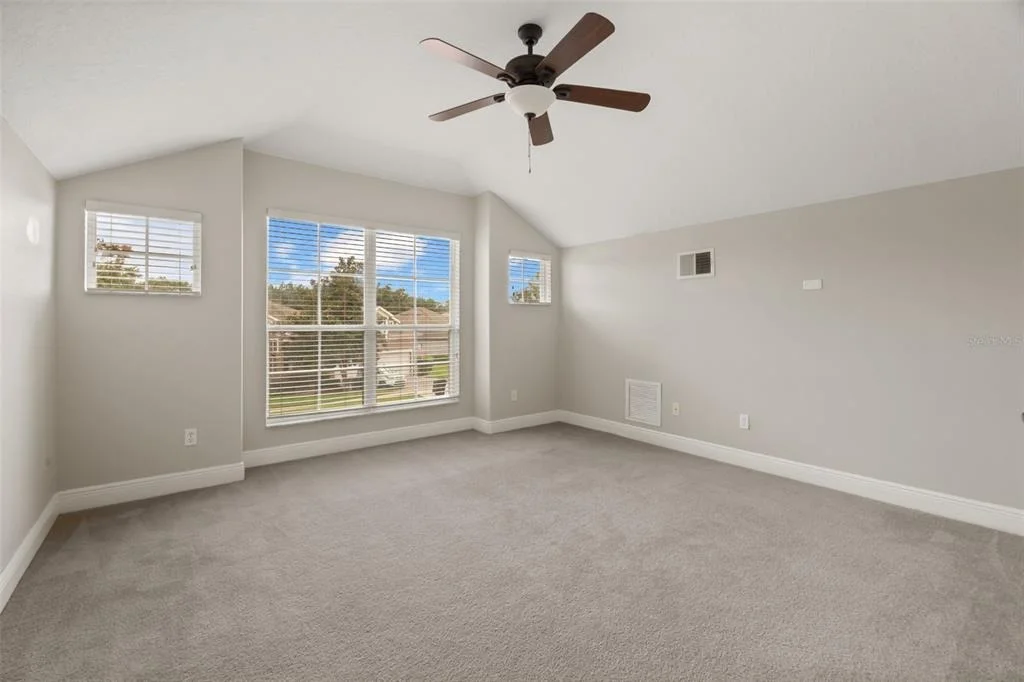 Photo of 6190 HEDGESPARROWS LANE