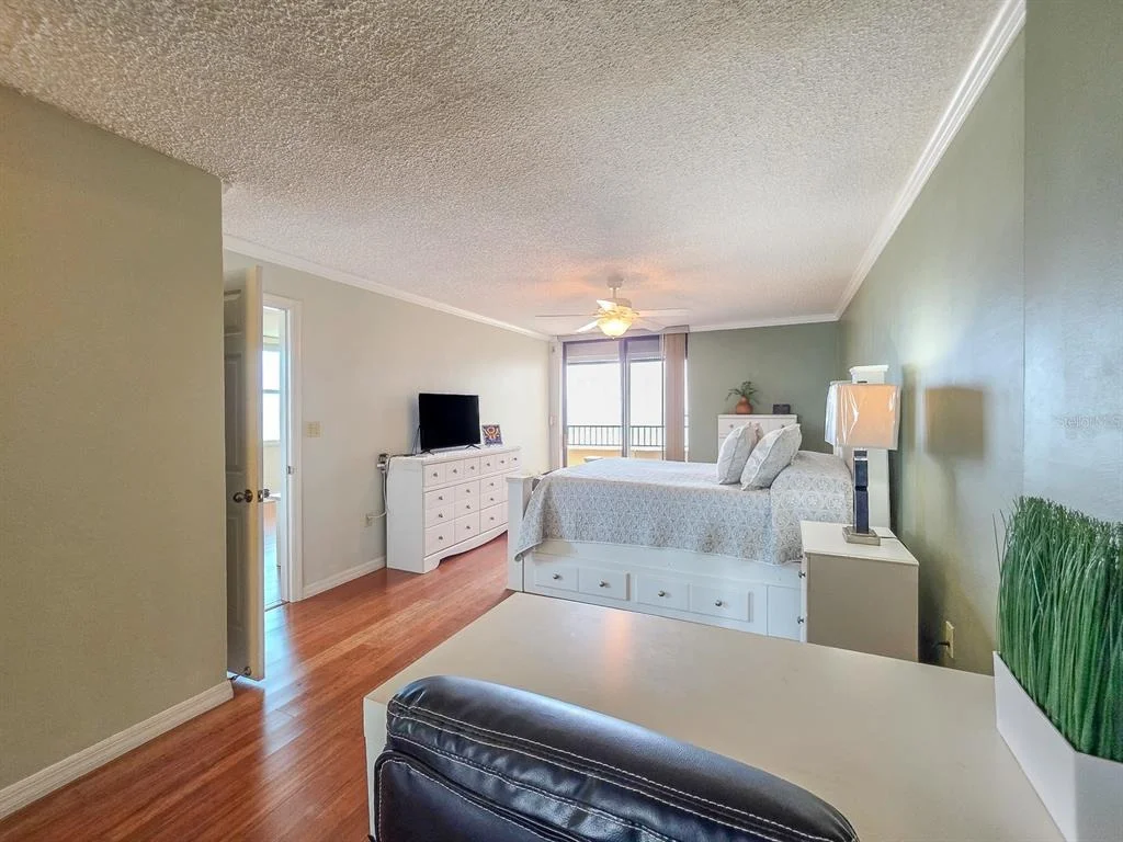Photo of Unit 506 at 3360 OCEAN SHORE BOULEVARD
