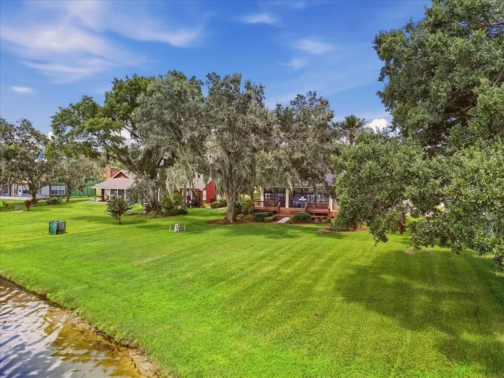 Photo of 557 SUTTON ROAD