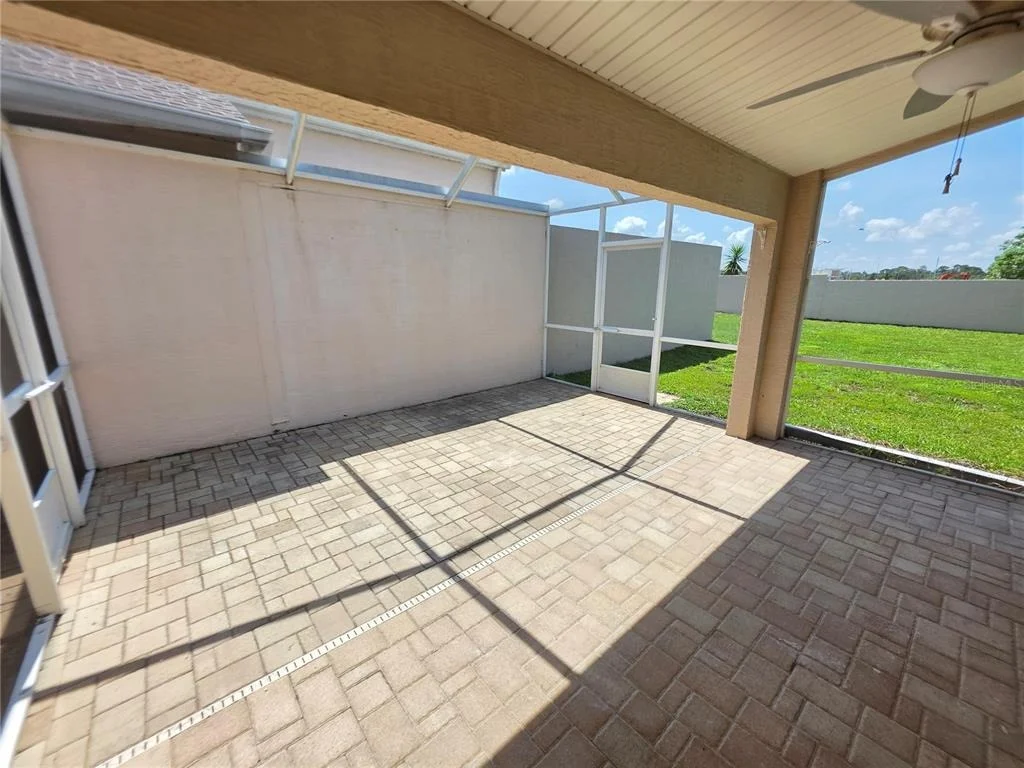 Photo of 225 ROYAL PALM WAY