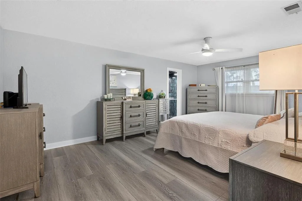Photo of 117 ANN RUSTIN DRIVE