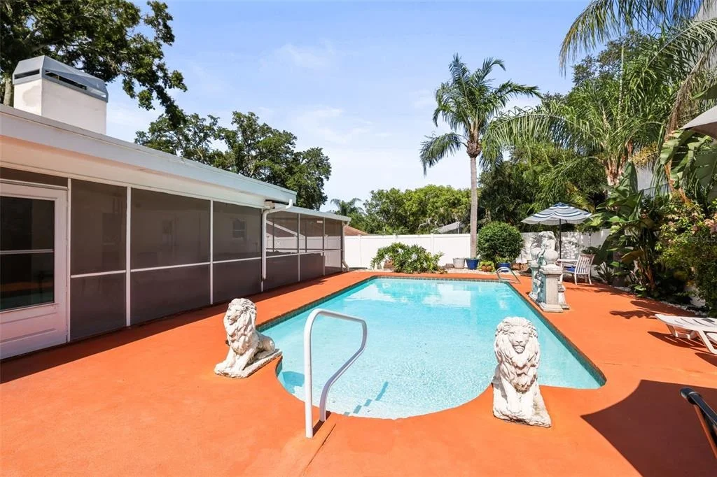 Photo of 1981 CASTILLE DRIVE