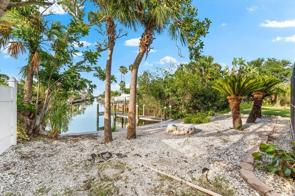 Photo of 501 DE NARVAEZ DRIVE