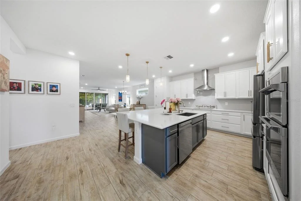 Photo of 17932 PASSIONFLOWER CIRCLE