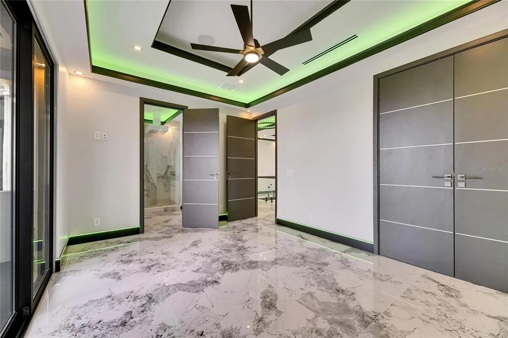 Photo of 6526 SIMONE SHORES CIRCLE