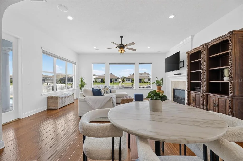 Photo of 715 ISLEBAY DRIVE