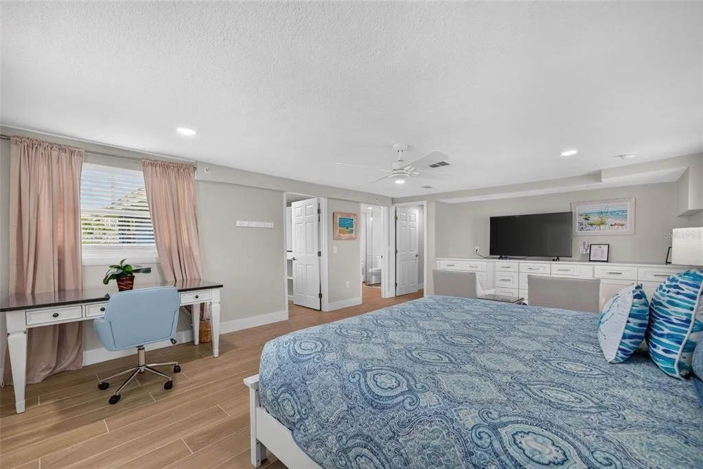 Photo of 401 63RD STREET