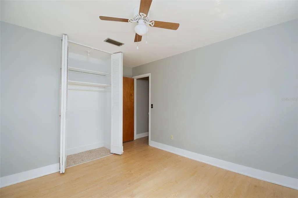 Photo of 703 NE 6TH PLACE