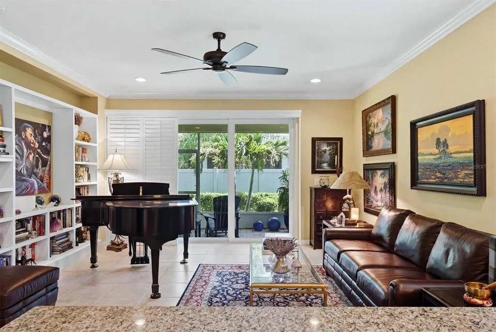 Photo of 3681 DIVOT LANE