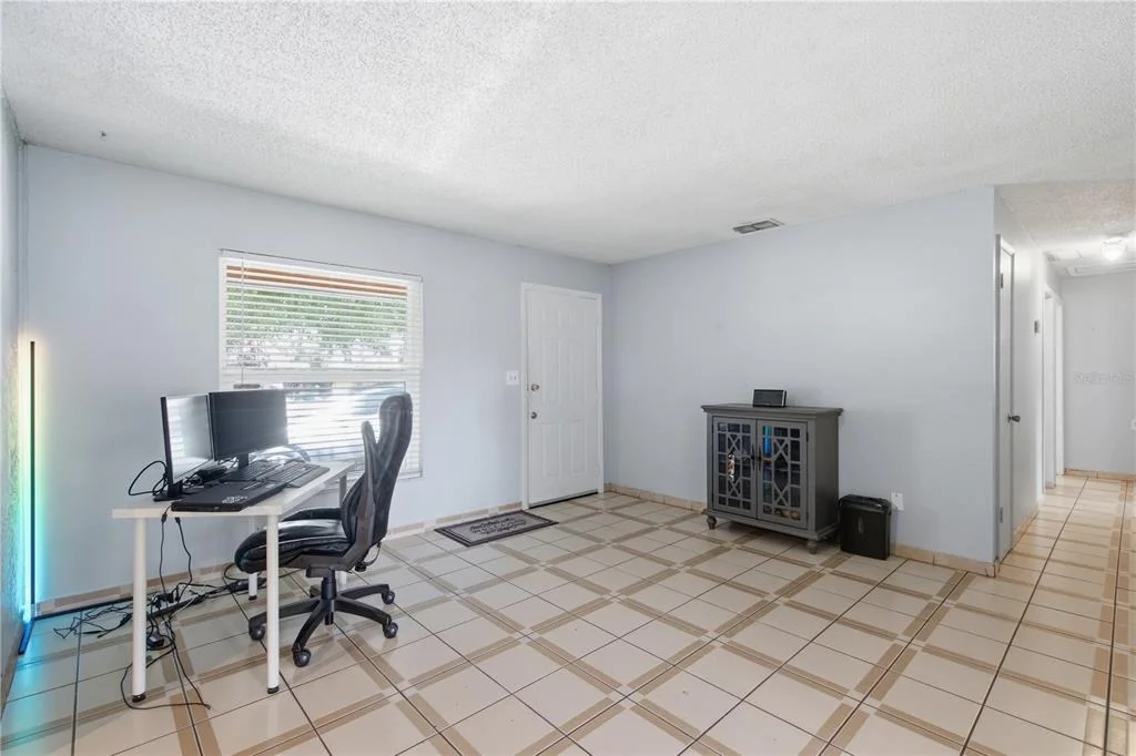 Photo of 802 PAPAYA DRIVE
