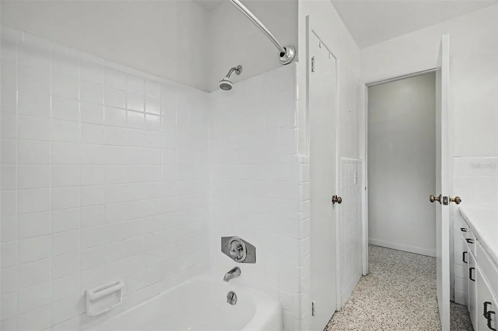Photo of 528 RALPH STREET