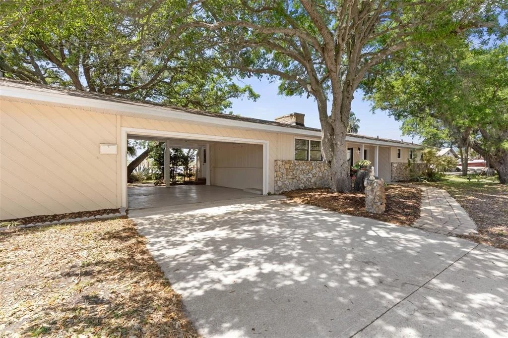Photo of 2260 JOHN ANDERSON DRIVE