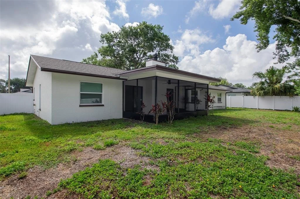 Photo of 1689 MONTEREY DRIVE