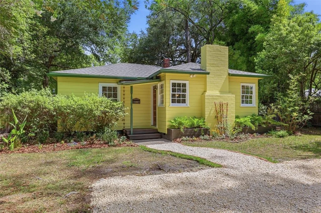 Photo of 616 NW 8TH PLACE