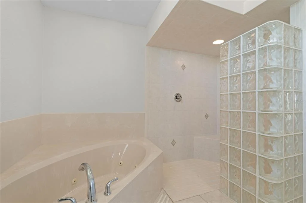 Photo of 3853 BORDEAUX DRIVE